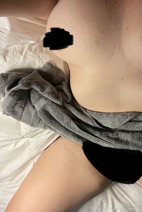desiree952 Nude Leaks OnlyFans Photo 15