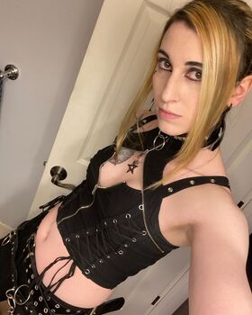 Devi Dionne Фото утечки OnlyFans (обнаженная) 112