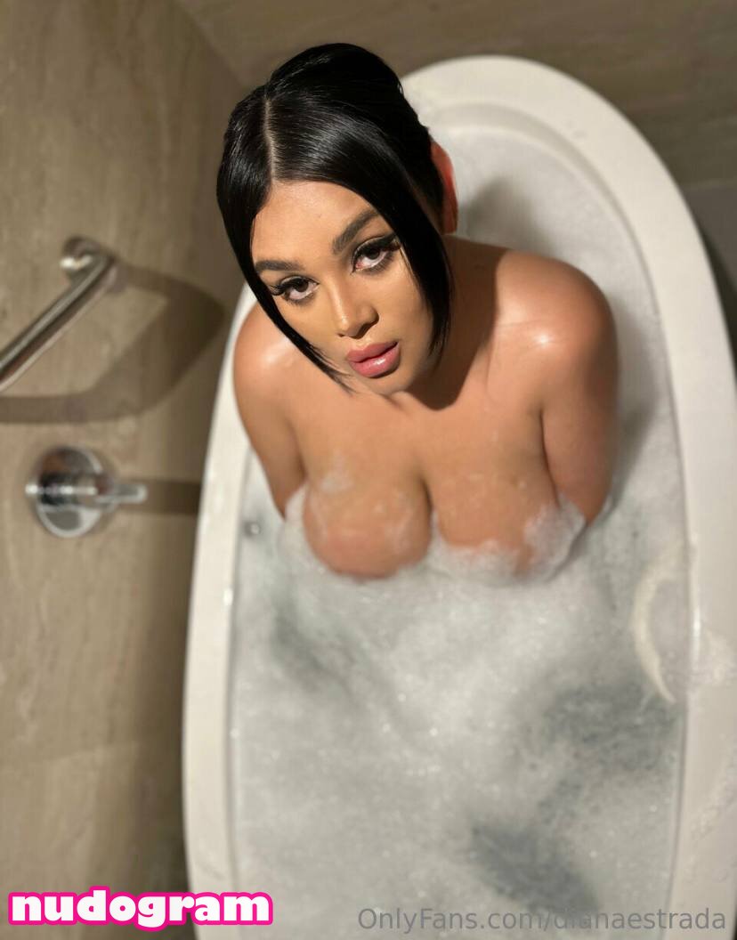Diana Estrada  dianaestrada  dianaestradaofficial_9 Гола изтичане OnlyFans  снимка 38 - Nudogram v2.1
