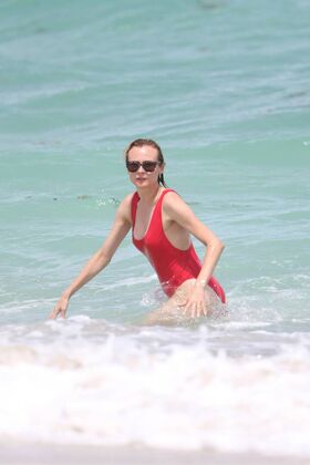 Diane Kruger Nude Leaks OnlyFans Photo 75