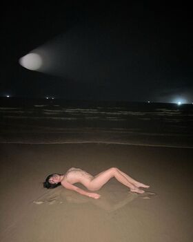 Dieu Linh Vuong Nude Leaks OnlyFans Photo 33