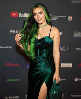 Dilaraa Фото просочення OnlyFans (оголене) 265