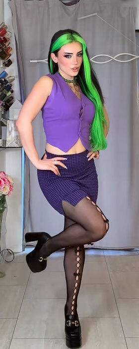 Dilaraa Фото просочення OnlyFans (оголене) 269