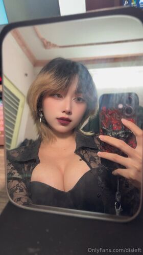 Disleft नग्न लीक OnlyFans फोटो 32