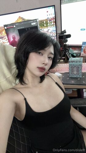 Disleft नग्न लीक OnlyFans फोटो 46