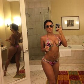Dolly Castro Nude Leaks OnlyFans Photo 35