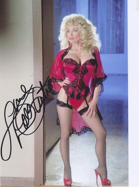 Dolly Parton Nude Leaks OnlyFans Photo 14