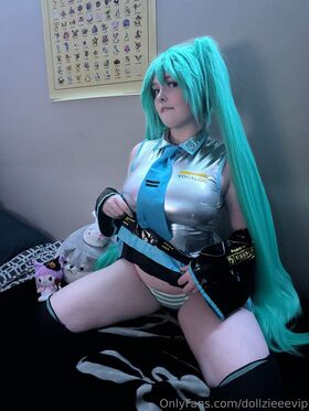 dollzieeevip Nude Leaks OnlyFans Photo 8