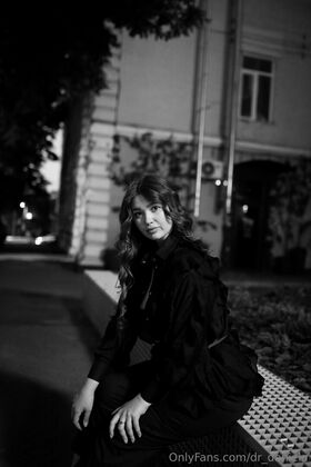 dr_daniela Nude Leaks OnlyFans Photo 11