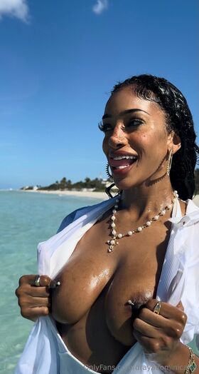 drayadominicana Nude Leaks OnlyFans Photo 107