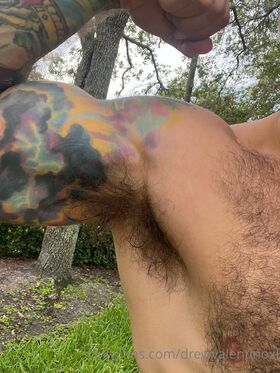 drewvalentinoxl Nude Leaks OnlyFans Photo 11
