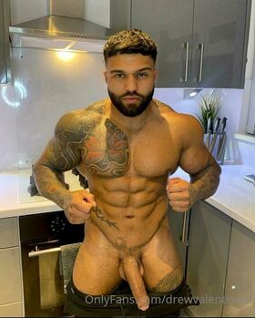 drewvalentinoxl Nude Leaks OnlyFans Photo 40