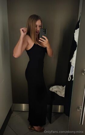 ebony.minx