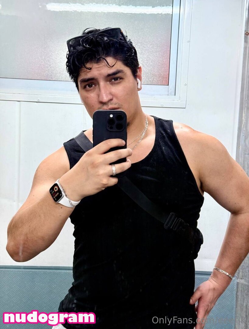 eeerik / erik OnlyFans Leaks Photo #16