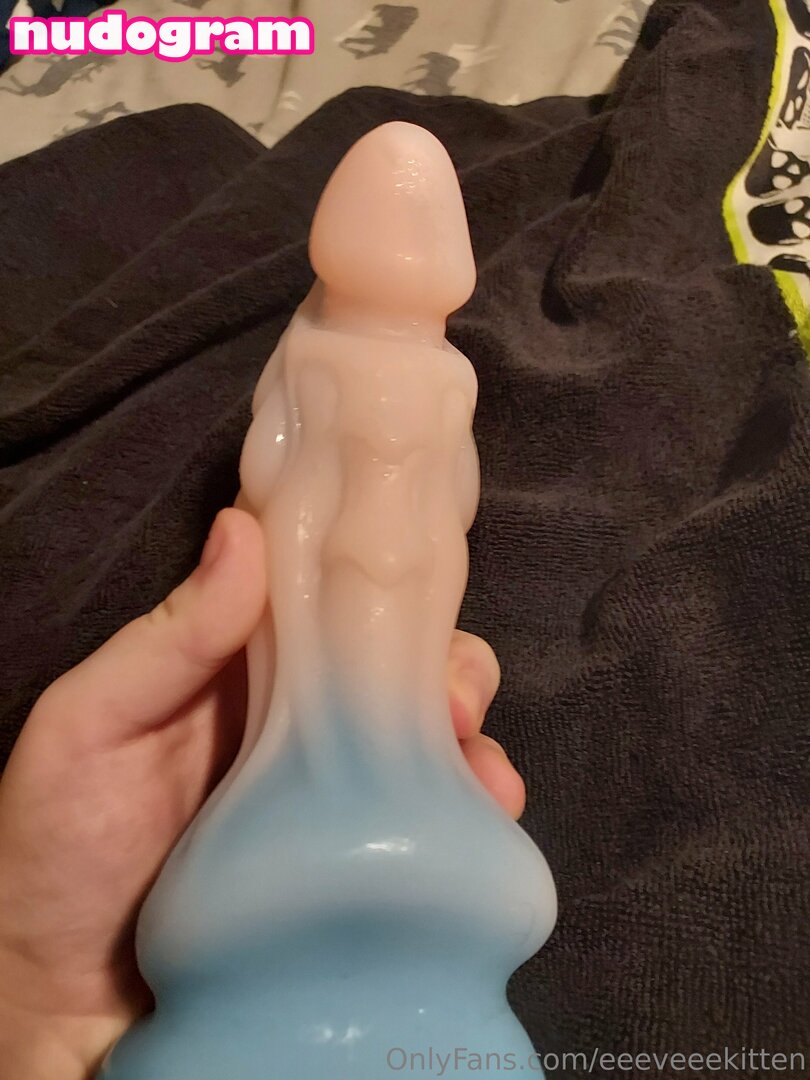 eeeveeekitten Nude Leaked OnlyFans Photo