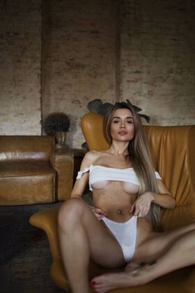 Ekaterina Zueva Nude Leaks OnlyFans Photo 192