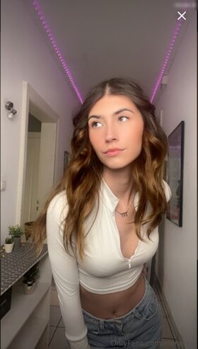 Elenafee Nude Leaks OnlyFans Photo 1