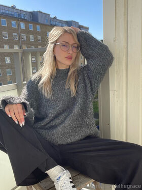 elfiegrace Nude Leaks OnlyFans Photo 2