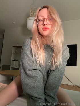 elfiegrace Nude Leaks OnlyFans Photo 16