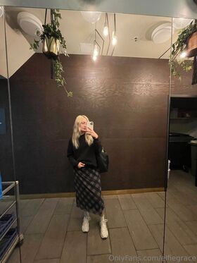 elfiegrace Nude Leaks OnlyFans Photo 20