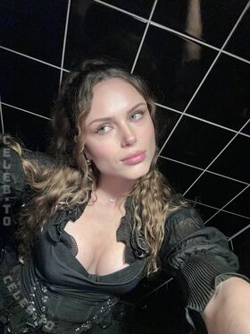 Eli Preiss Nude Leaks OnlyFans Photo 23