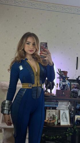 Elina Гола изтичане OnlyFans снимка 201