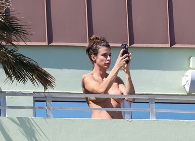 Elisabetta Canalis Nude Leaks OnlyFans Photo 185