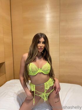 elishashelly नग्न लीक OnlyFans फोटो 99