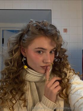 Elizabeth Vasilenko नग्न लीक OnlyFans फोटो 701