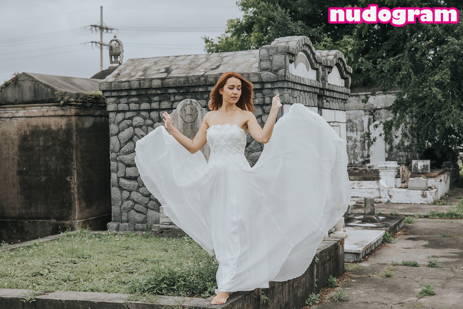 Elizabeth Zharoff thecharismaticvoice Nude Leaks OnlyFans Photo  