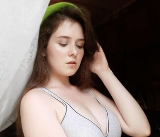 Elizaveta Milyaeva Nude Leaks OnlyFans Photo 23