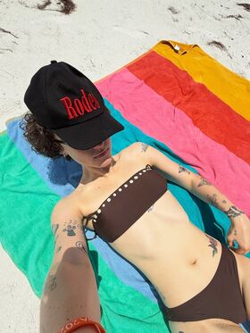 ellaemhoff Fotografie scursă ilegal OnlyFans dezbrăcată 42