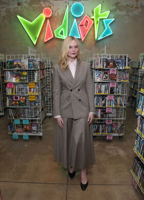 Elle Fanning Nude Leaks OnlyFans Photo 1807