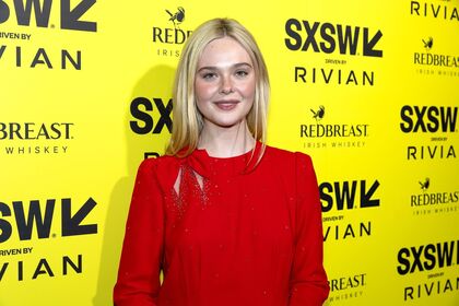 Elle Fanning Nude Leaks OnlyFans Photo 1832