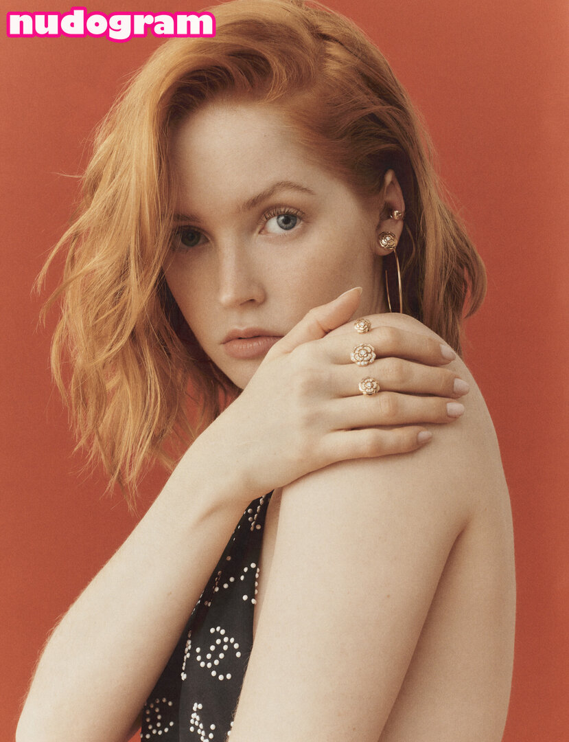 Ellie Bamber  elliebamber_  honeybambs Гола изтичане OnlyFans снимка 233  - Nudogram v2.1