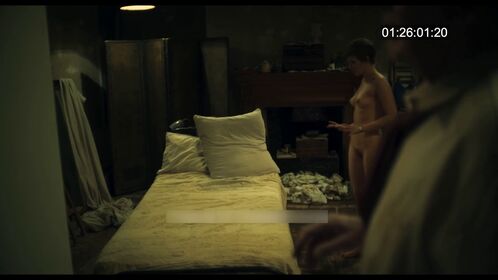 Ellie Bamber Nude Leaks OnlyFans Photo 399