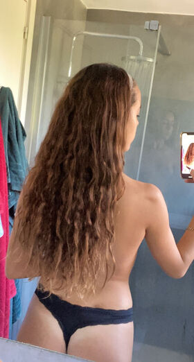 Elsa Lopez Nude Leaks OnlyFans Photo 9