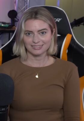 Elyse Willems Nude Leaks OnlyFans Photo 16