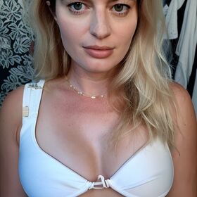 Elyse Willems Nude Leaks OnlyFans Photo 59