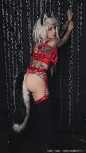 Ember Wolf Nude Leaks OnlyFans Photo 113