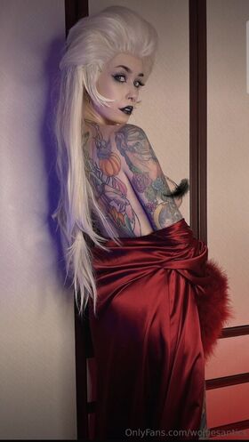 Ember Wolf Uniknutá nahá OnlyFans fotografia 280