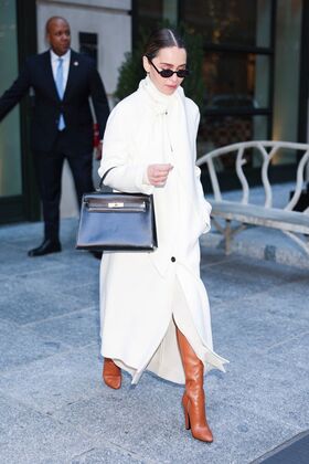 Emilia Clarke Foto filtrada desnuda de OnlyFans 668