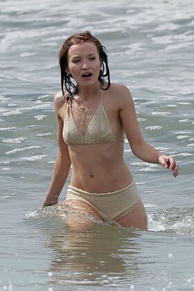 Emily Browning Nude Leaks OnlyFans Photo 54