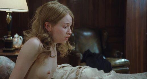 Emily Browning Nude Leaks OnlyFans Photo 64