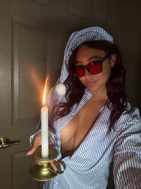 Emily Che Foto filtrada desnuda de OnlyFans 16