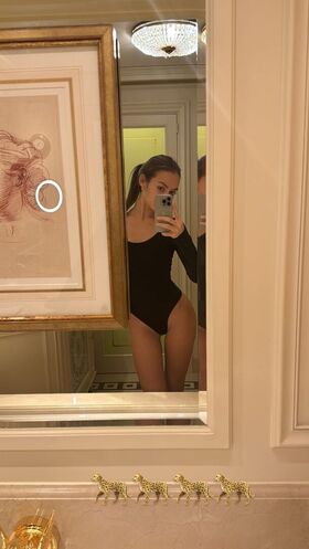 Emily Oberg Nude Leaks OnlyFans Photo 32