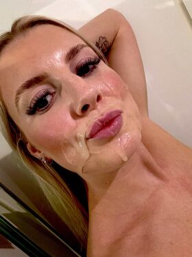 Emily Walters Nude Leaks OnlyFans Photo 190