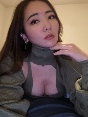 Emily Wang Nude Leaks OnlyFans Photo 25