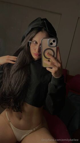 emilybellee