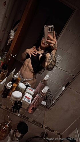 emilybellee